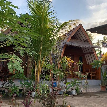 Mirna Homestay Gili Air Eksteriør billede