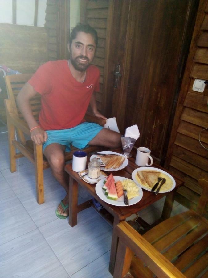 Mirna Homestay Gili Air Eksteriør billede